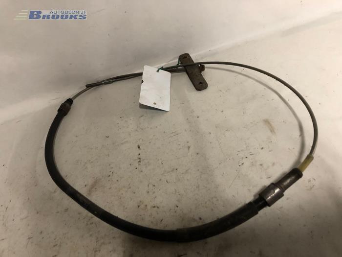 Gebruikte Handrem Kabel Volkswagen Multivan T5 (7E/7HC/7HF/7HM) 2.5 TDi Prijs € 10,00 Margeregeling aangeboden door Autobedrijf Brooks