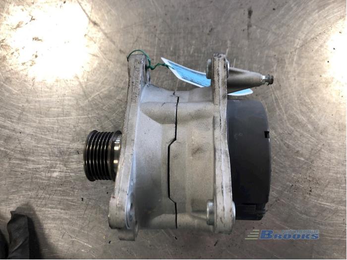 Gebruikte Dynamo Volkswagen Vento (1H2) 1.6 i Prijs € 15,00 Margeregeling aangeboden door Autobedrijf Brooks