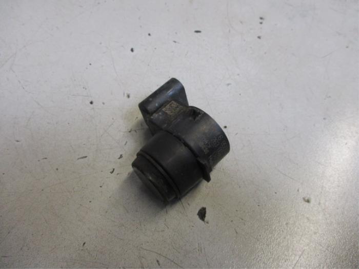 Gebruikte Sensor PDC BMW 3 serie (E90) 325i 24V Prijs € 20,00 Margeregeling aangeboden door Autobedrijf Brooks