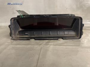 Gebruikte Display Interieur Mitsubishi Pajero Hardtop (V6/7) 3.2 DI-D 16V Autom. Prijs € 125,00 Margeregeling aangeboden door Autobedrijf Brooks