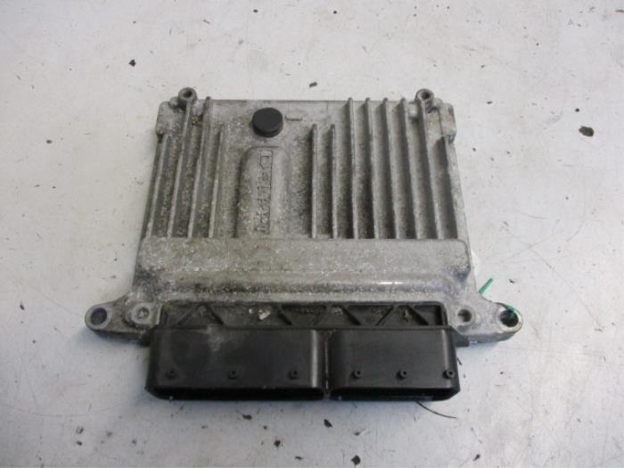 Gebruikte Computer Motormanagement Mercedes E Combi (S211) 2.2 E-220 CDI 16V Prijs € 150,00 Margeregeling aangeboden door Autobedrijf Brooks