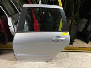 Gebruikte Deur 4Deurs links-achter Peugeot 308 SW (4E/H) 1.6 16V THP 175 Prijs € 78,75 Margeregeling aangeboden door van de Bunte Teuge B.V.