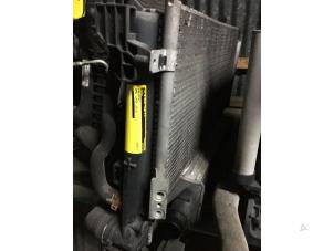 Gebruikte Koelerset Opel Corsa D 1.3 CDTi 16V ecoFLEX Prijs € 78,75 Margeregeling aangeboden door van de Bunte Teuge B.V.