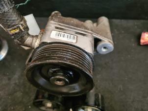 Gebruikte Servopomp Fiat Ducato (250) 2.3 D 130 Multijet Minibus Extralongo Prijs € 103,95 Margeregeling aangeboden door van de Bunte Teuge B.V.