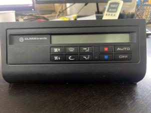 Gebruikte Climatronic Paneel Volkswagen Passat (35I) 1.8 GT G60 Syncro Prijs € 157,50 Margeregeling aangeboden door van de Bunte Teuge B.V.