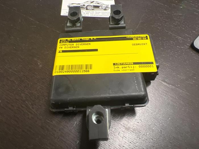 Gebruikte Computer Diversen Volkswagen Diversen Prijs op aanvraag aangeboden door van de Bunte Teuge B.V.