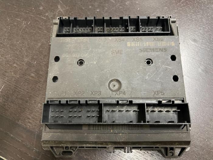Gebruikte Module Bodycontrol Seat Cordoba (6L2) 1.9 TDI Prijs € 42,00 Margeregeling aangeboden door van de Bunte Teuge B.V.