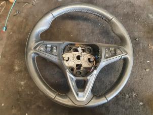 Gebruikte Stuurwiel Opel Corsa E 1.3 CDTi 16V ecoFLEX Prijs € 157,50 Margeregeling aangeboden door van de Bunte Teuge B.V.