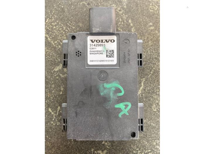 Gebruikte Side assist sensor Volvo V40 Cross Country (MZ) 2.0 D3 16V Prijs € 141,75 Margeregeling aangeboden door van de Bunte Teuge B.V.