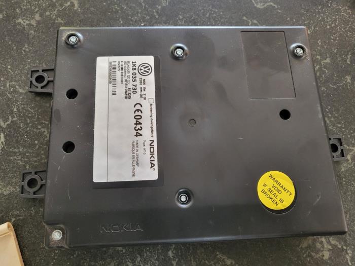 Gebruikte Bluetooth module Volkswagen Scirocco (137/13AD) 1.4 TSI 160 16V Prijs € 104,95 Margeregeling aangeboden door van de Bunte Teuge B.V.