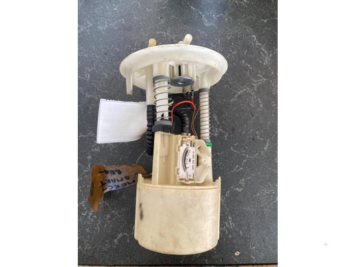 Gebruikte Tank element Pomp Smart City-Coupé 0.6 Turbo i.c. Smart&Pulse Prijs € 52,50 Margeregeling aangeboden door van de Bunte Teuge B.V.
