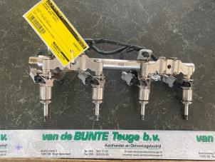 Gebruikte Injector brug Nissan Note (E12) 1.2 68 Prijs € 250,00 Margeregeling aangeboden door van de Bunte Teuge B.V.