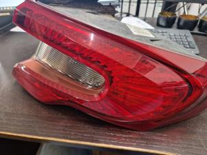 Gebruikte Achterlicht rechts Fiat Tipo (356S) 1.4 16V Prijs € 78,75 Margeregeling aangeboden door van de Bunte Teuge B.V.