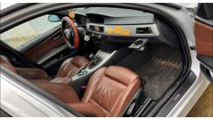 Gebruikte Airbag set + dashboard BMW 3 serie (E90) 320d 16V Prijs € 400,00 Margeregeling aangeboden door van de Bunte Teuge B.V.