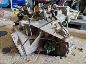 Gebruikte Versnellingsbak Mini Coupe (R58) 1.6 16V Cooper S Prijs € 577,50 Margeregeling aangeboden door van de Bunte Teuge B.V.