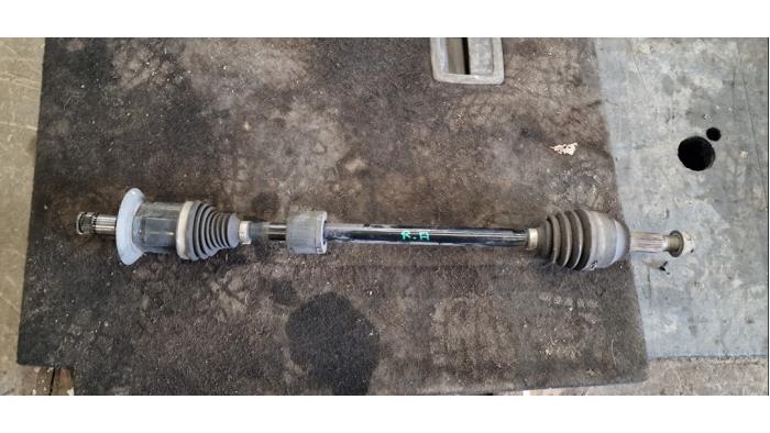 Gebruikte Aandrijfas rechts-achter Mini Countryman (R60) 1.6 16V Cooper S ALL4 Prijs op aanvraag aangeboden door van de Bunte Teuge B.V.