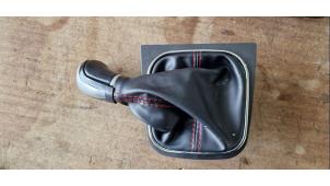 Gebruikte Pookhoes Volkswagen Golf V (1K1) 2.0 TFSI GTI 16V Prijs € 52,50 Margeregeling aangeboden door van de Bunte Teuge B.V.