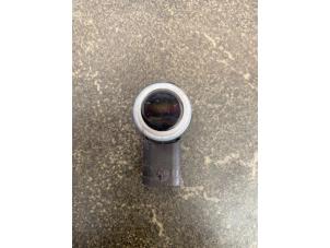 Gebruikte PDC Sensor Mercedes B (W246) 1.6 B-180 BlueEFFICIENCY Turbo 16V Prijs € 21,00 Margeregeling aangeboden door van de Bunte Teuge B.V.