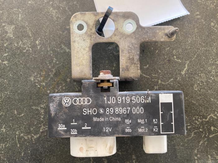 Gebruikte Computer Koeling Seat Ibiza IV SC (6J1) 1.2 TSI Prijs € 26,25 Margeregeling aangeboden door van de Bunte Teuge B.V.