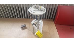 Gebruikte Brandstofpomp Elektrisch Nissan Qashqai (J11) 1.2 DIG-T 16V Prijs € 78,75 Margeregeling aangeboden door van de Bunte Teuge B.V.