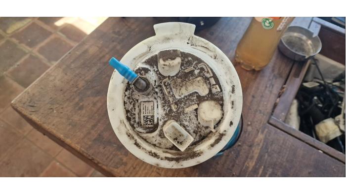 Benzinepomp van een MINI Mini (F56) 2.0 16V John Cooper Works 2015