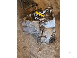 Gebruikte Versnellingsbak Citroen DS3 (SA) 1.6 16V VTS THP Prijs € 577,50 Margeregeling aangeboden door van de Bunte Teuge B.V.