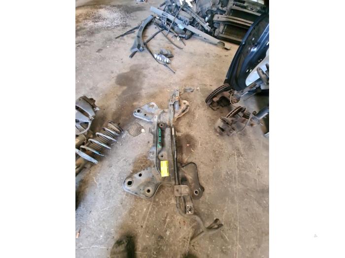 Gebruikte Subframe Citroen DS3 (SA) 1.6 16V VTS THP Prijs € 105,00 Margeregeling aangeboden door van de Bunte Teuge B.V.