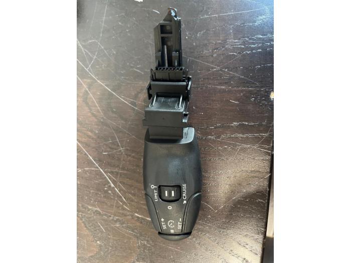 Gebruikte Cruise Control Citroen C3 (SC) 1.6 HDi 92 Prijs € 26,25 Margeregeling aangeboden door van de Bunte Teuge B.V.