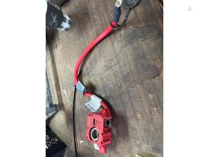 Gebruikte Accupool BMW 3 serie (E90) 318i 16V Prijs € 52,50 Margeregeling aangeboden door van de Bunte Teuge B.V.