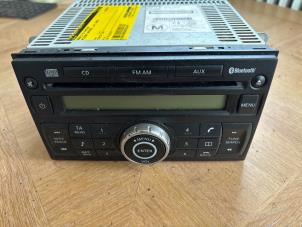 Gebruikte Radio CD Speler Nissan Qashqai (J10) 1.6 16V Prijs € 100,00 Margeregeling aangeboden door van de Bunte Teuge B.V.