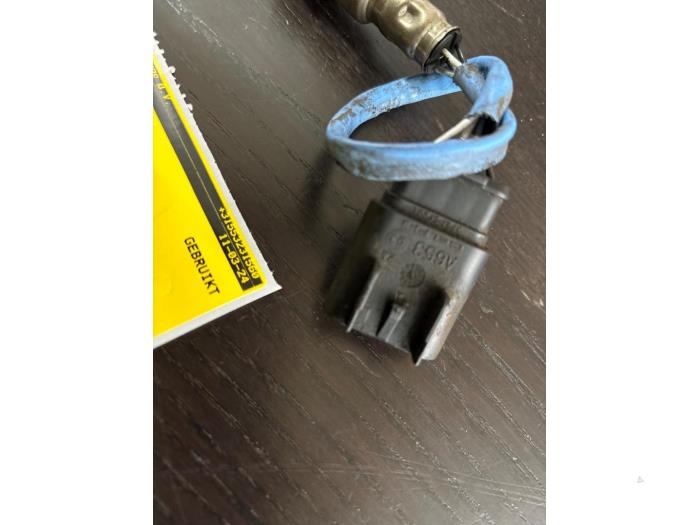 Lambda Sonde van een Fiat 500L (199) 0.9 TwinAir Turbo 105 2013