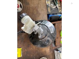 Gebruikte Rembekrachtiger Ford Focus 3 Wagon 1.0 Ti-VCT EcoBoost 12V 100 Prijs € 78,75 Margeregeling aangeboden door van de Bunte Teuge B.V.