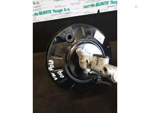 Gebruikte Hoofdremcilinder Volkswagen Polo V (6R) 1.2 12V Prijs € 157,50 Margeregeling aangeboden door van de Bunte Teuge B.V.