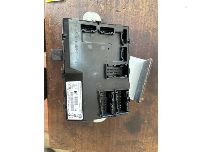 Gebruikte Module Bodycontrol Ford Tourneo Courier (JU2) 1.0 Ti-VCT EcoBoost 12V Prijs € 52,50 Margeregeling aangeboden door van de Bunte Teuge B.V.