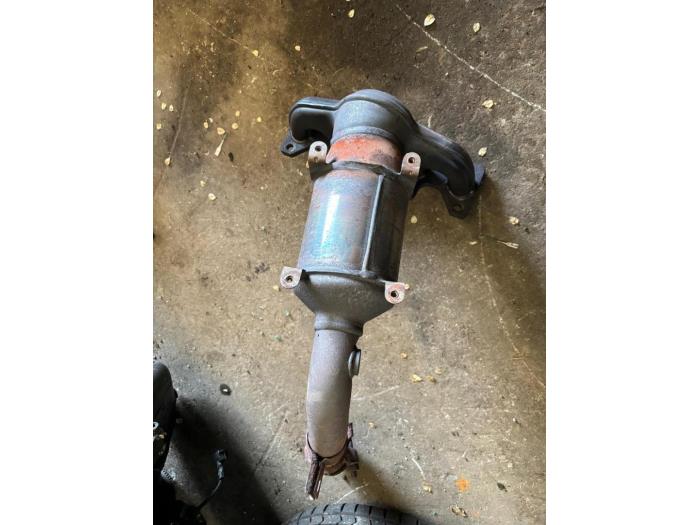Gebruikte Katalysator Fiat 500C (312) 1.2 69 Prijs € 183,75 Margeregeling aangeboden door van de Bunte Teuge B.V.