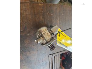 Gebruikte Benzinepomp Ford Focus 3 1.0 Ti-VCT EcoBoost 12V 125 Prijs € 157,50 Margeregeling aangeboden door van de Bunte Teuge B.V.