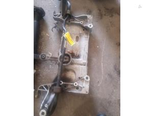 Gebruikte Subframe Volkswagen Golf VI (5K1) 1.4 16V Prijs € 131,25 Margeregeling aangeboden door van de Bunte Teuge B.V.