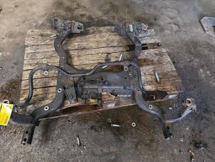 Gebruikte Subframe Austin Mini Open (R52) 1.6 16V One Prijs € 105,00 Margeregeling aangeboden door van de Bunte Teuge B.V.