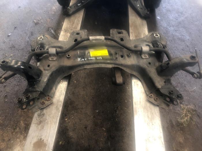Gebruikte Subframe Fiat Panda (312) 0.9 TwinAir 65 Prijs € 105,00 Margeregeling aangeboden door van de Bunte Teuge B.V.