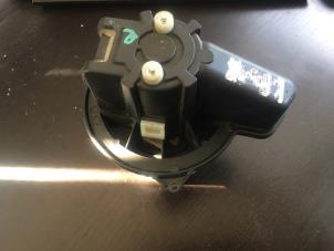 Gebruikte Aanjager Fiat 500C (312) 1.2 69 Prijs € 42,00 Margeregeling aangeboden door van de Bunte Teuge B.V.