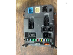 Gebruikte Module Bodycontrol Peugeot 207/207+ (WA/WC/WM) 1.4 16V Vti Prijs € 105,00 Margeregeling aangeboden door van de Bunte Teuge B.V.