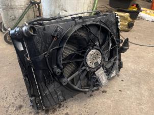 Gebruikte Koelerset BMW 3 serie (E90) 318i 16V Prijs € 210,00 Margeregeling aangeboden door van de Bunte Teuge B.V.