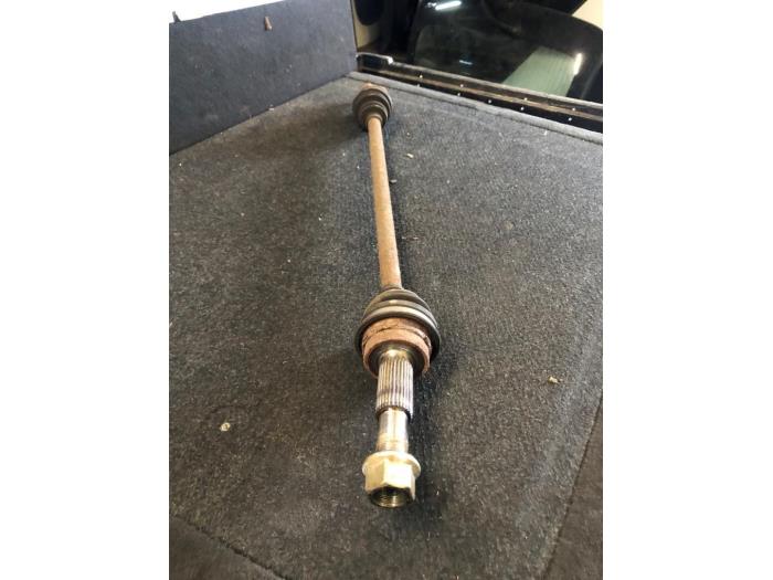 Gebruikte Aandrijfas links-achter Nissan Murano (Z50) 3.5 V6 24V 4x4 Prijs op aanvraag aangeboden door van de Bunte Teuge B.V.