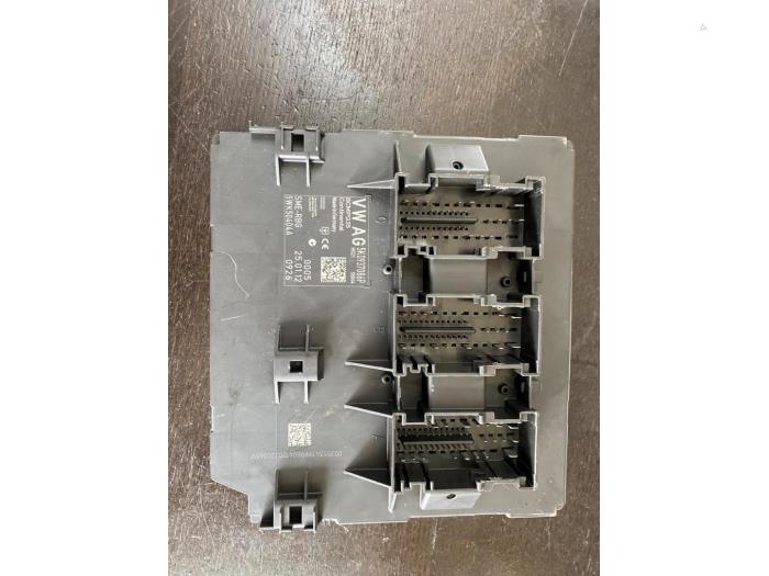 Gebruikte Computer Body Control Volkswagen Caddy III (2KA,2KH,2CA,2CH) 1.6 TDI 16V Prijs € 157,50 Margeregeling aangeboden door van de Bunte Teuge B.V.