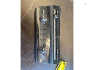 Gebruikte Kachel Bedieningspaneel BMW 5 serie Touring (F11) 520d 16V Prijs € 131,25 Margeregeling aangeboden door van de Bunte Teuge B.V.