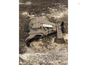 Gebruikte Differentieel achter Mercedes ML II (164/4JG) 3.0 ML-280 CDI 4-Matic V6 24V Prijs € 367,50 Margeregeling aangeboden door van de Bunte Teuge B.V.