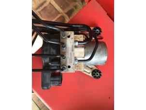 Gebruikte ABS Pomp BMW 5 serie Touring (F11) 520d 16V Prijs € 446,25 Margeregeling aangeboden door van de Bunte Teuge B.V.