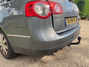 Gebruikte Achterbumper Volkswagen Passat Variant (3C5) 1.9 TDI Prijs € 105,00 Margeregeling aangeboden door van de Bunte Teuge B.V.