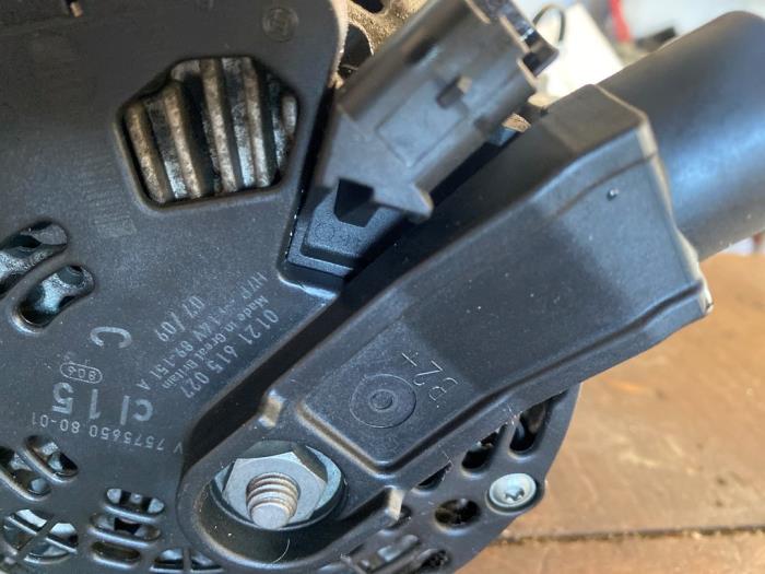 Dynamo van een MINI Mini (R56) 1.6 16V Cooper 2007