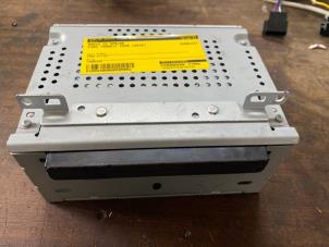 Gebruikte Radio CD Speler Ford Transit Courier 1.5 TDCi 75 Prijs € 131,25 Margeregeling aangeboden door van de Bunte Teuge B.V.